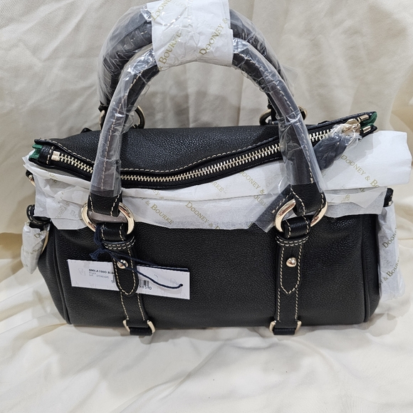 Giftaway Dooney & Bourke Sorrento Satchel Black or Beige Winners Choice - Picture 7 of 14